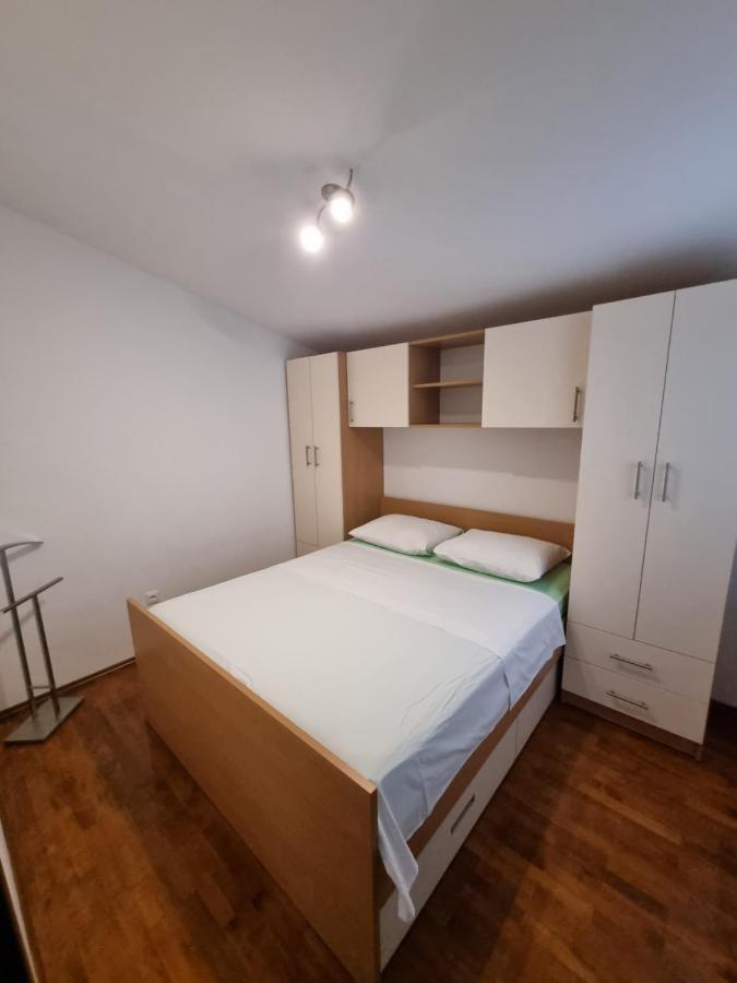 Apartments Jadran Primošten Εξωτερικό φωτογραφία